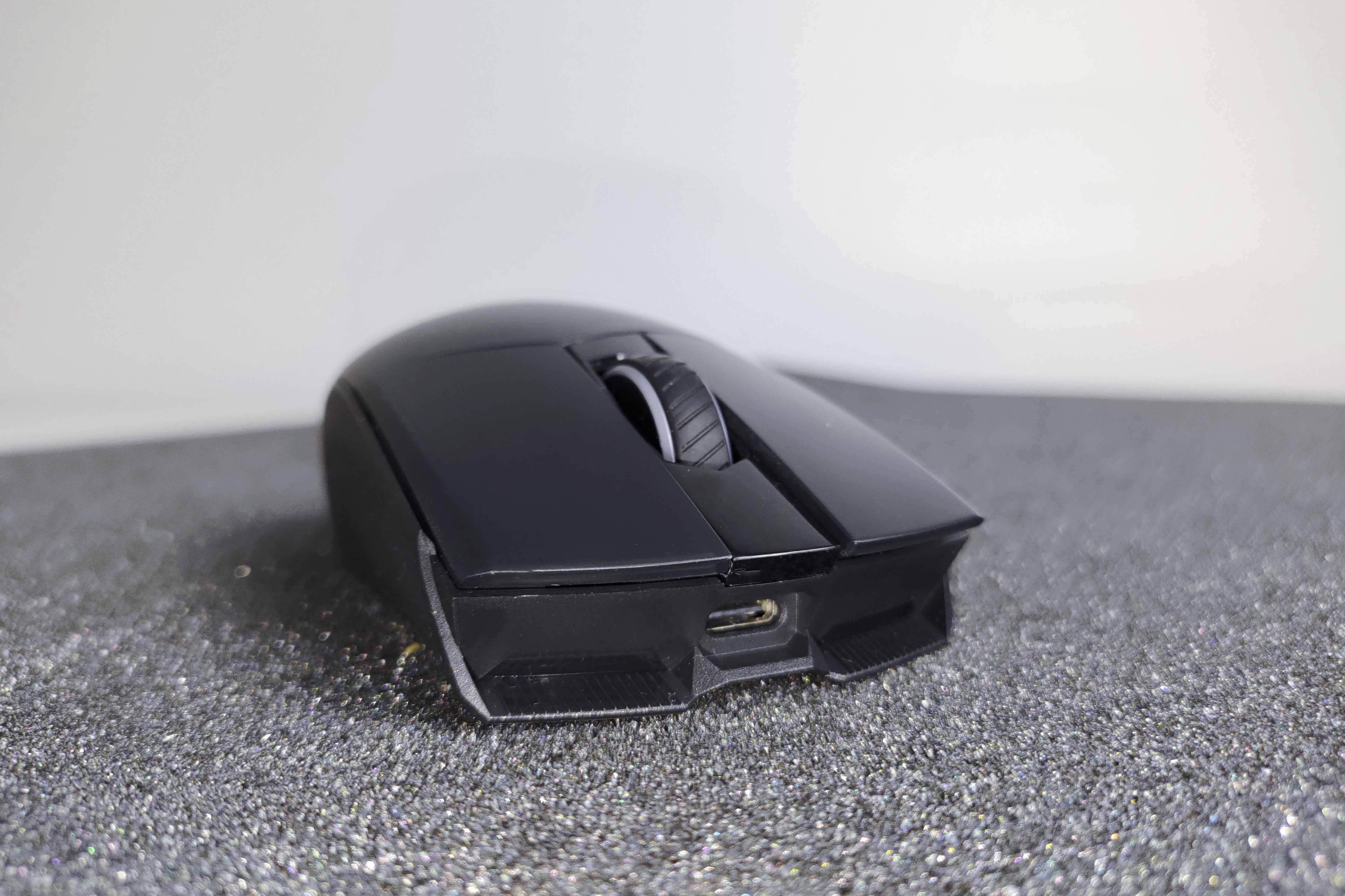 rog影刃2无线版鼠标拆解评测,rog月曜白影刃2鼠标测评