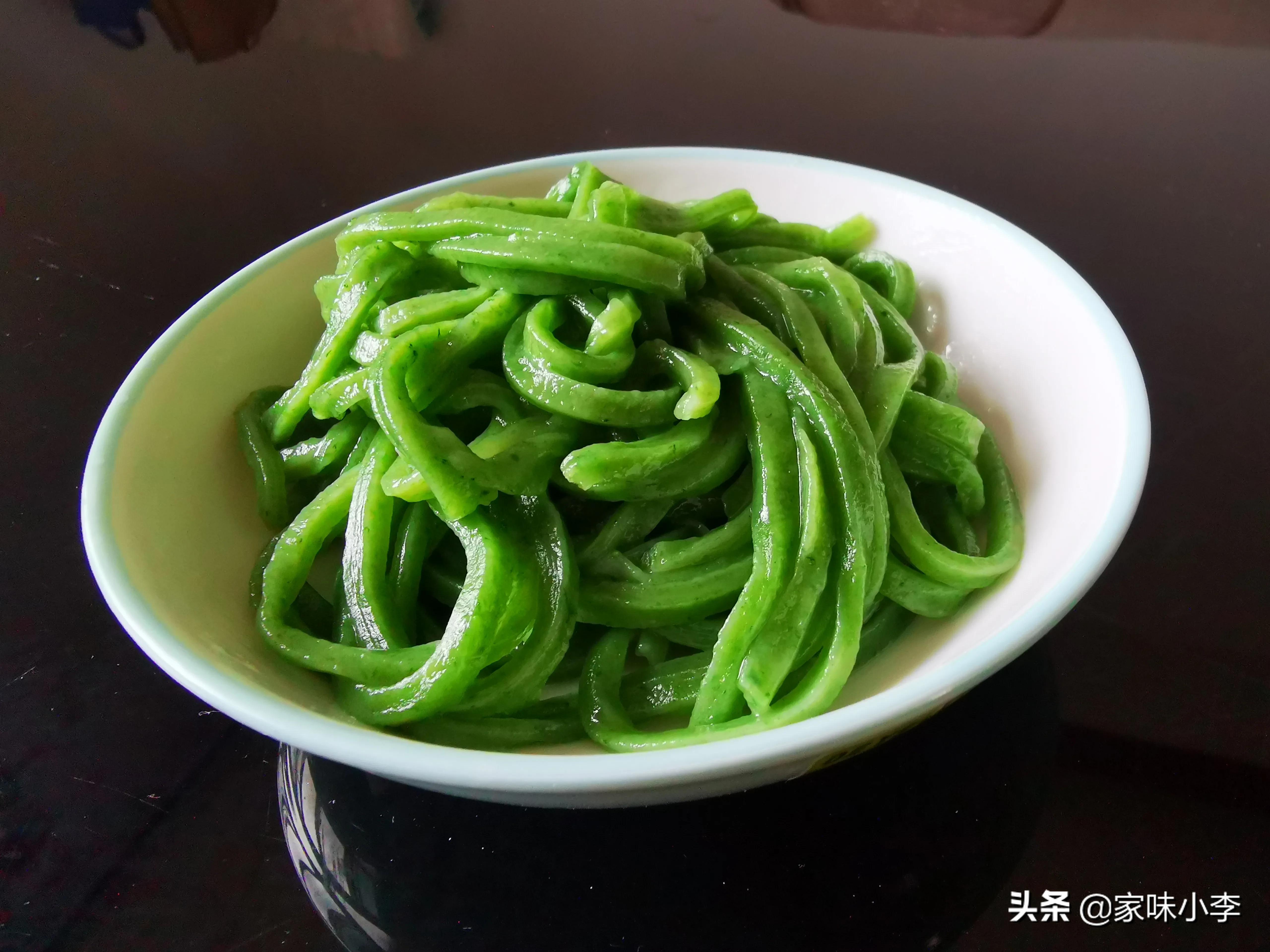 手擀面面条一煮就断什么原因,手擀面一煮到锅里就断怎么回事