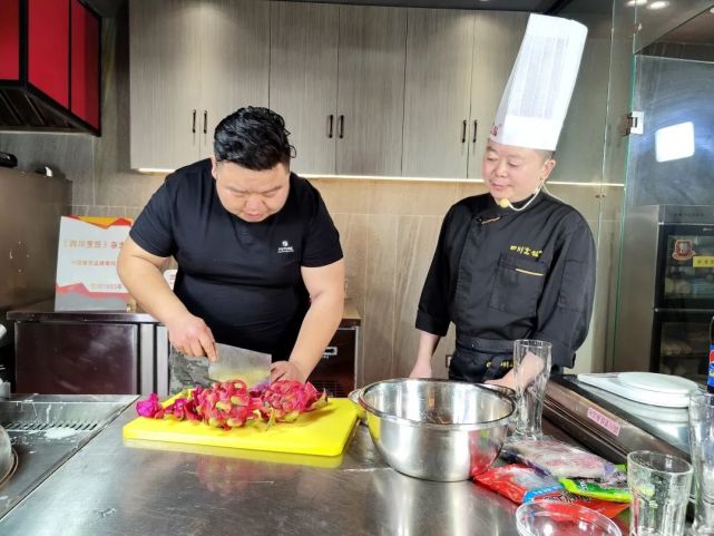 夜宵烧烤特色产品,夜宵烧烤特色菜