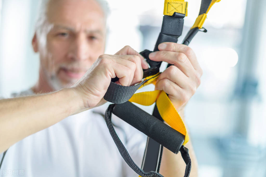 肚腩很难瘦怎么办,肚腩减不下去动作图片