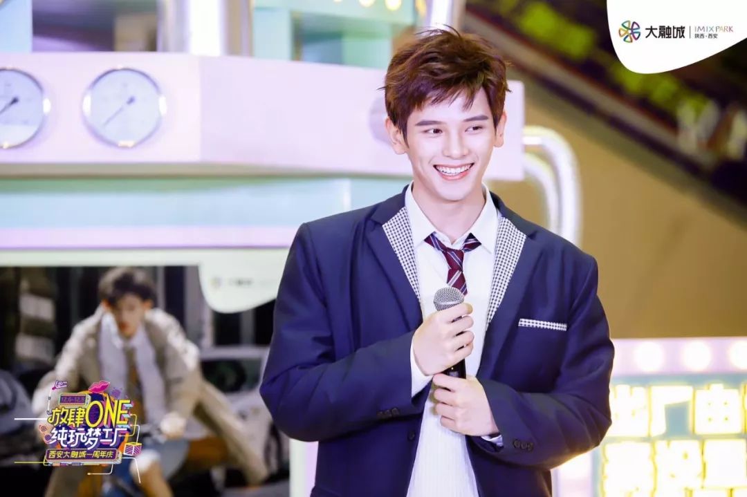 购物中心升级改造开业,西安大融城购物广场