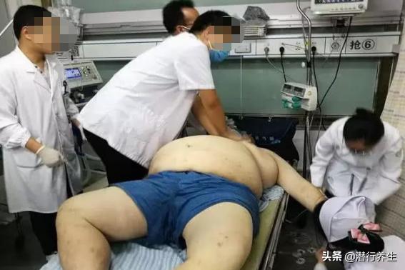 62岁男子突发脑梗52分钟紧急溶栓,男子脑梗倒地医生急救