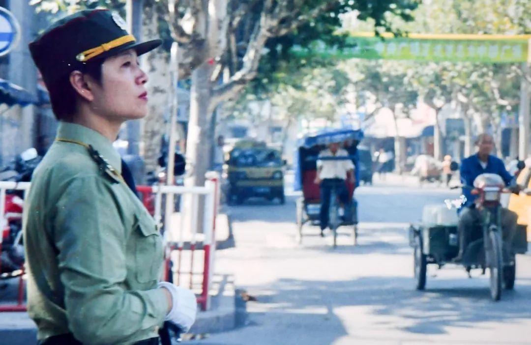 20年的交警,20年警花