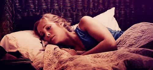 男朋友和别的女的聊暧昧怎么解决,男朋友跟网上女人聊暧昧怎么办