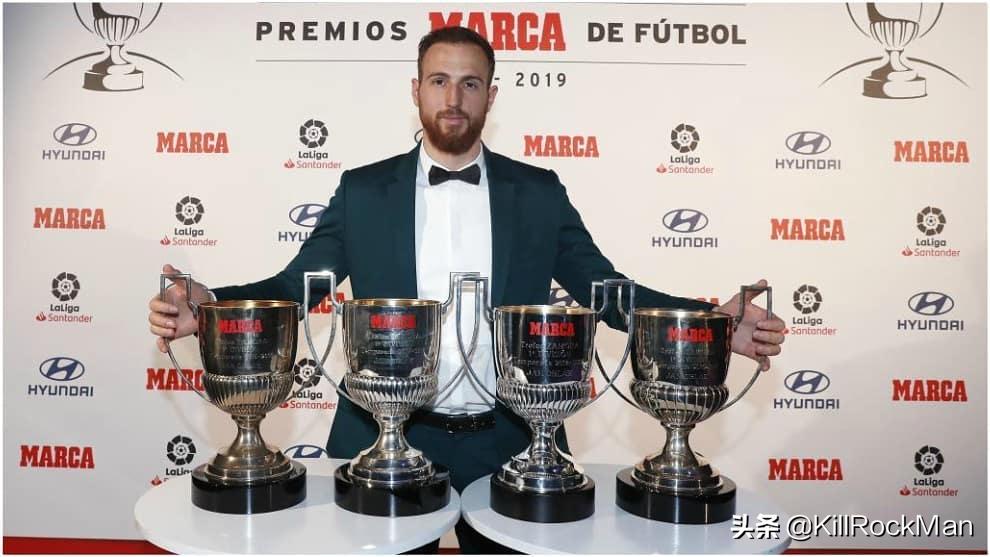曾在欧冠一战封神，连续4年获得萨莫拉奖，当今世界足坛第一门神