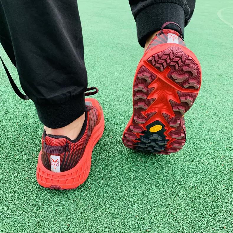 hoka飞速羚羊5和挑战者6区别,Hoka飞速羚羊5代越野跑鞋