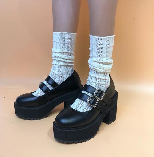 潮流百搭女士高跟鞋,有质感冬天贵气的高跟鞋