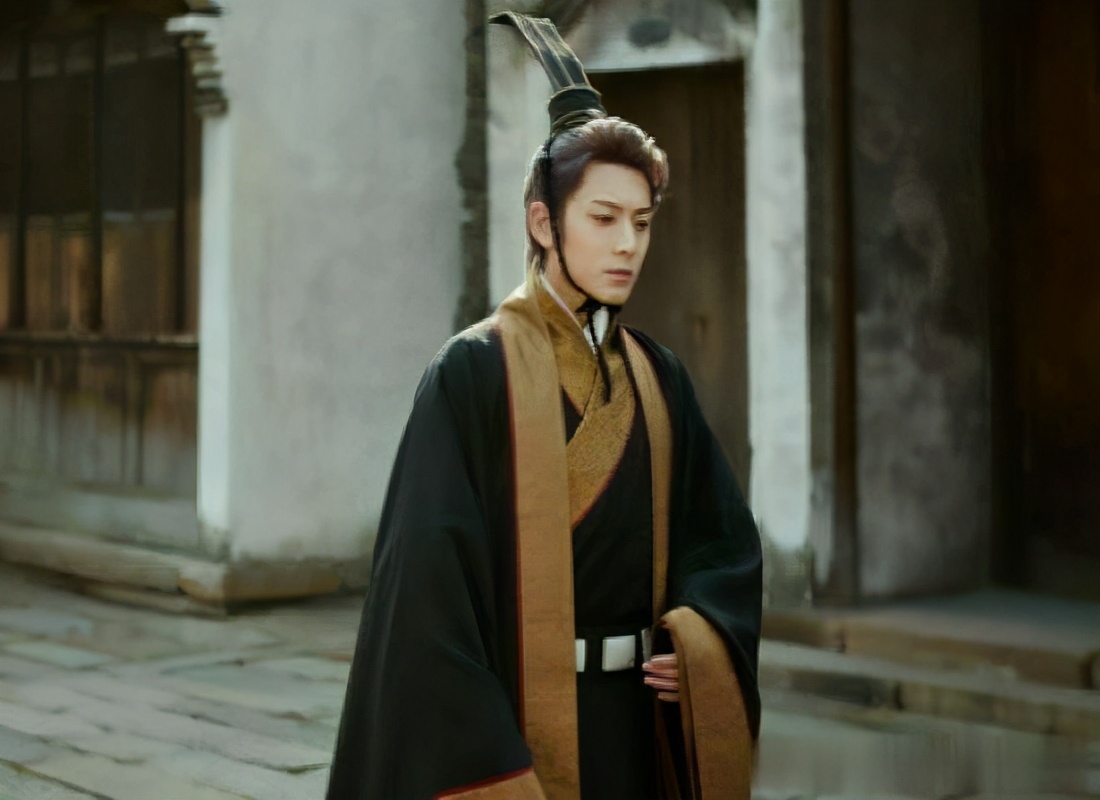 王莽是一个争议很大的人物，他创造了五个第一，至今也没有人打破