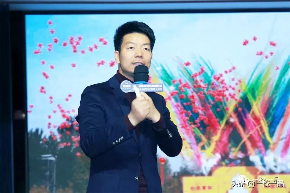 河南一校一品课间操,河南一中学体育大课间