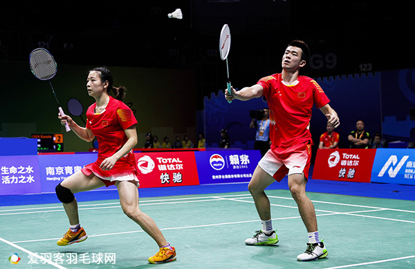 冠军收割机,冠军收割机个人介绍