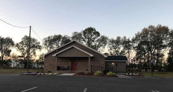 性侵虐待、强摘女性子宫！美政府被曝惊天丑闻，这是在种族清洗？