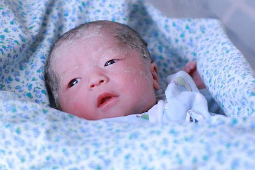 人体有5个部位不要清洗太干净,宝宝身上弄的油污怎么洗