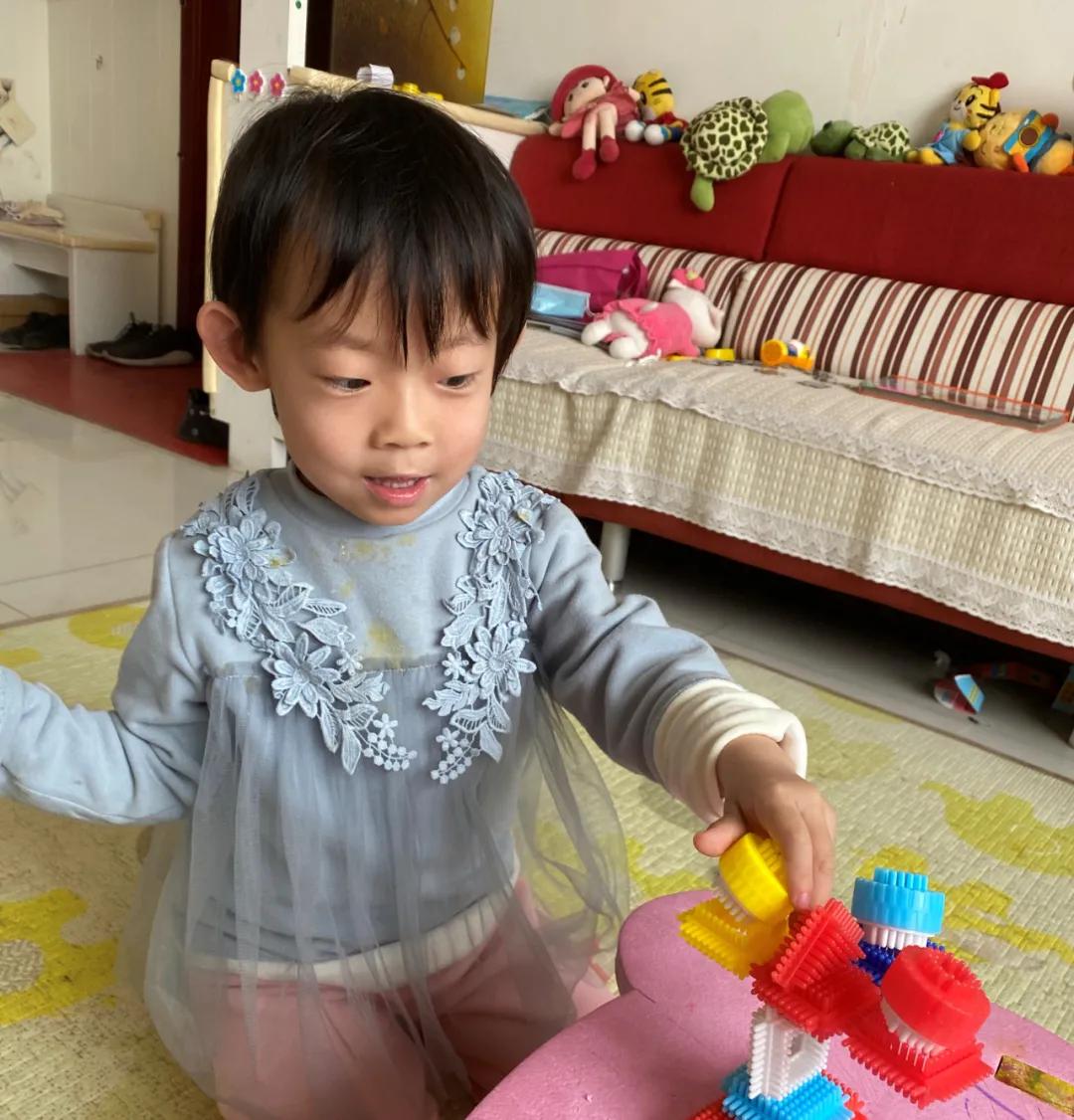 妈妈出差宝宝哭怎么办,妈妈要出远门该怎么安慰孩子