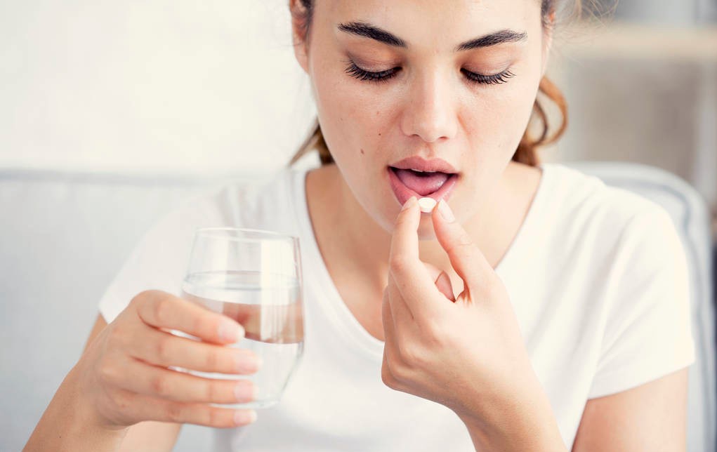 胃酸是大多数胃痛的病因,吃“拉唑”药物止胃酸,要注意什么?