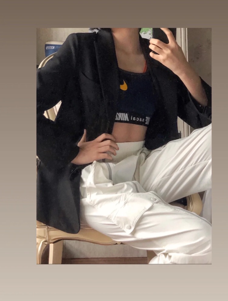 健身房穿搭不重样，Nike联名运动内衣开挂了