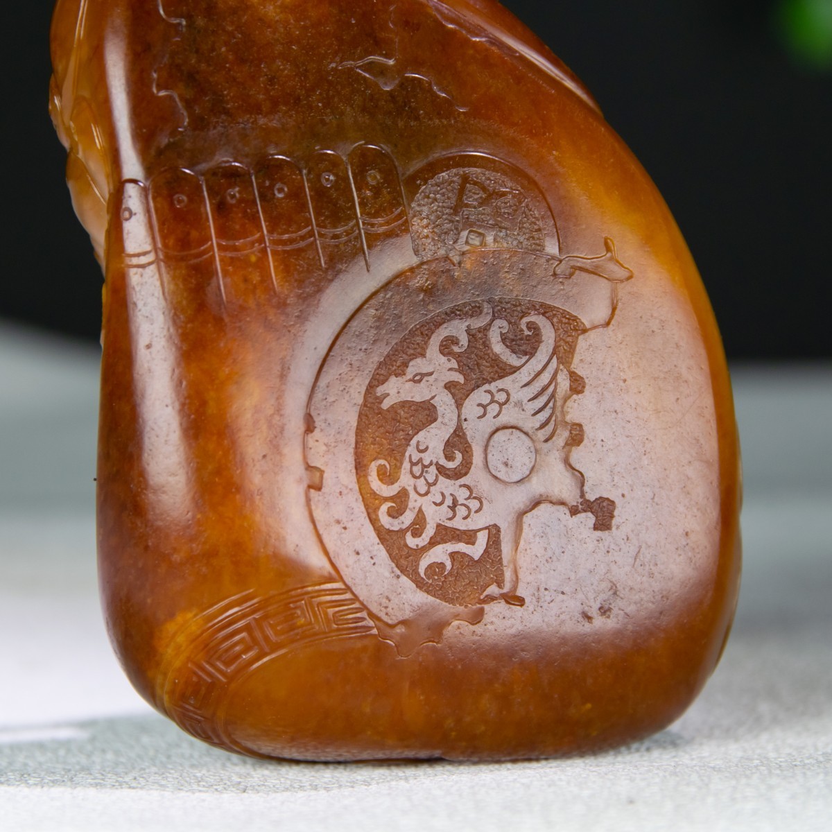 如何鉴别和田玉珠手串优劣,目前哪种和田玉质量最好