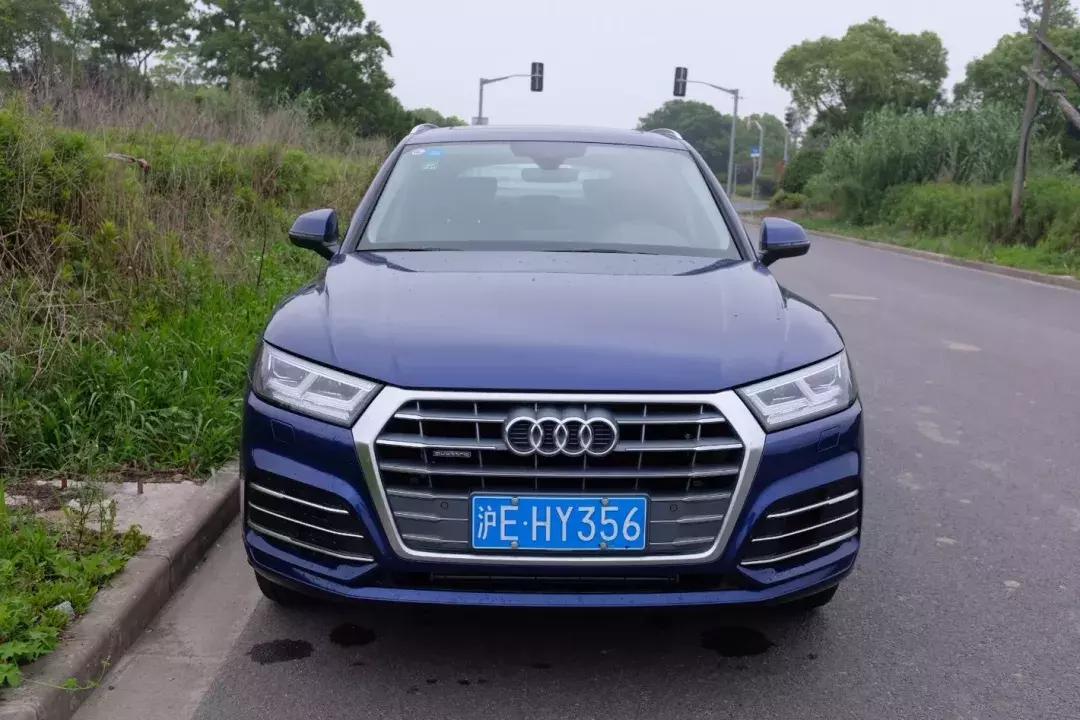 奥迪q5lsportback45tfsi豪华型,奥迪q5l和q5lsportback