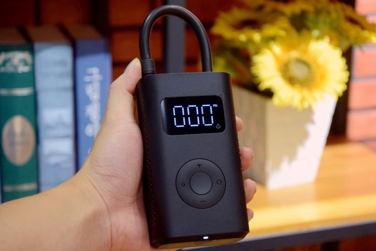 米家充气宝1s给汽车充气评测,米家充气宝1s怎么看充满电没