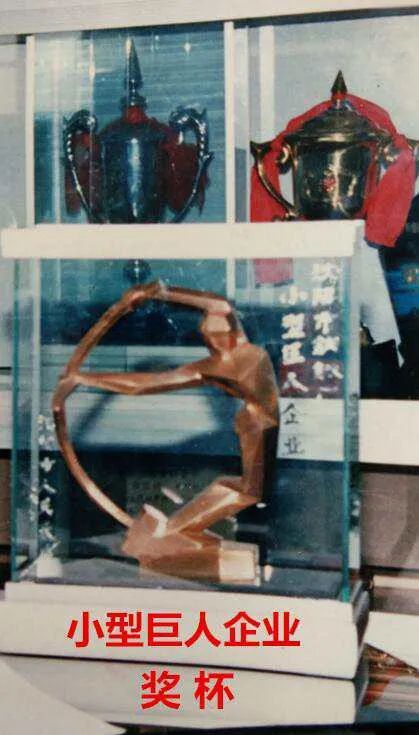 钢锹的历史,钢锹发展史