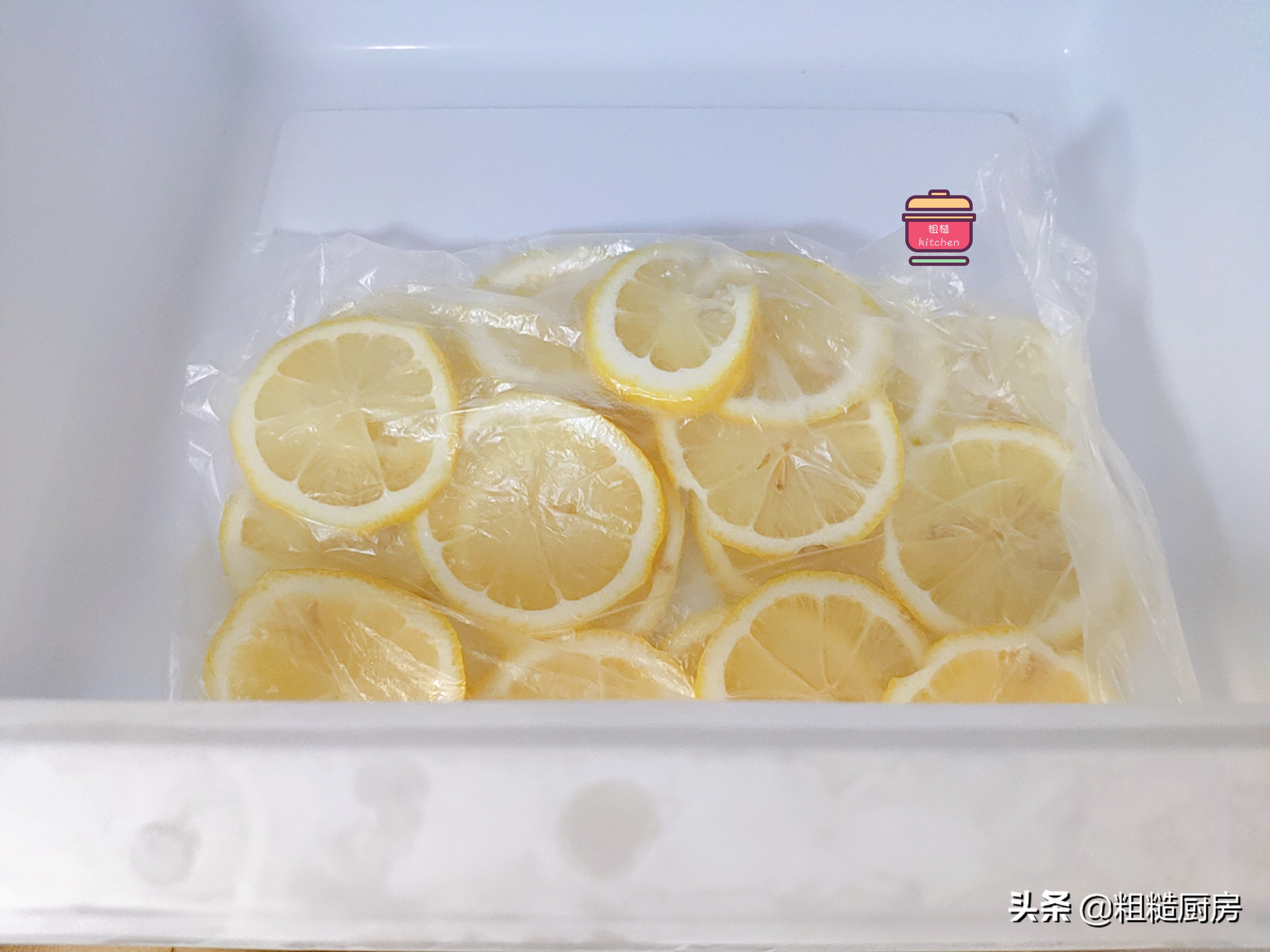 小柠檬如何保存才不发黄,柠檬怎么保存不变黄