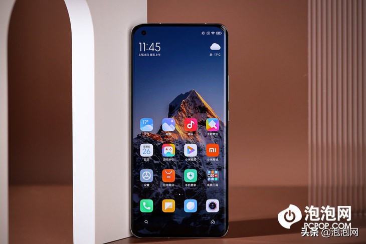 小米11u是不是比小米11好很多,小米11u性能和均衡差别在哪