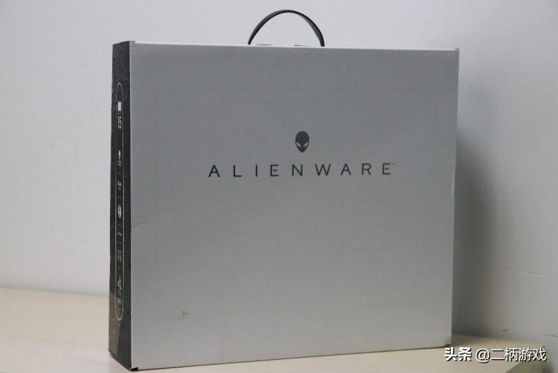 外星人m15r3顶配深度评测,外星人笔记本测评m15r3官翻机