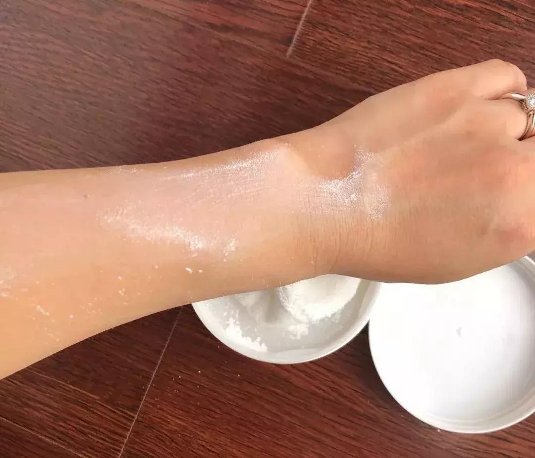 哪款婴儿爽身粉有致癌物,婴儿玉米粉爽身粉不含滑石粉