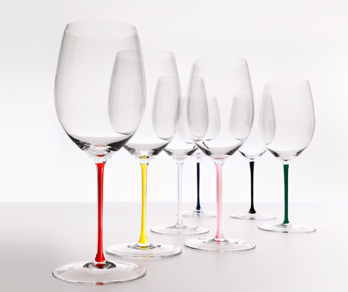 葡萄酒杯怎么拿,葡萄酒杯怎么选购