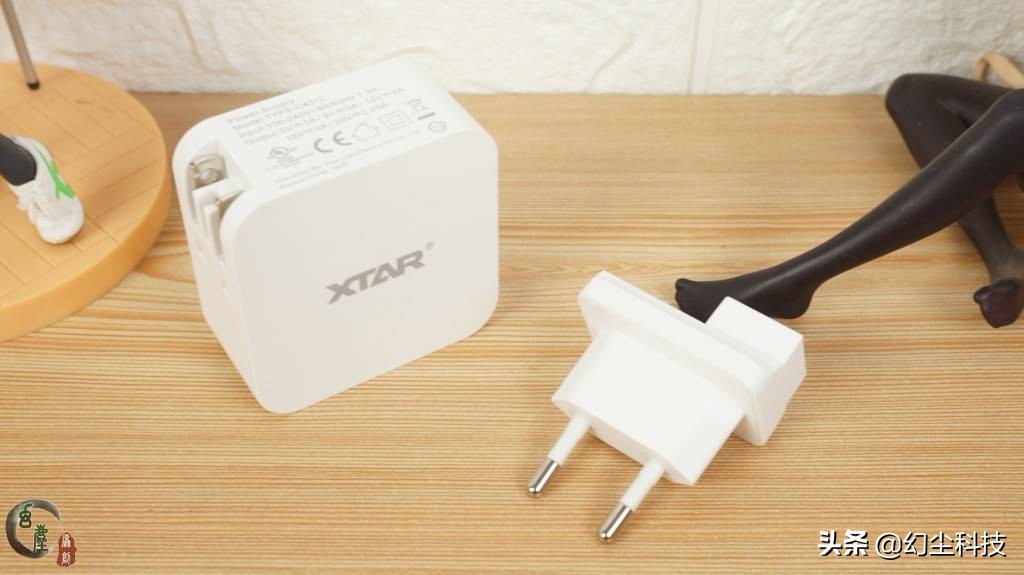 xtar18650锂电池充电器使用说明,xtar18650锂电充电器