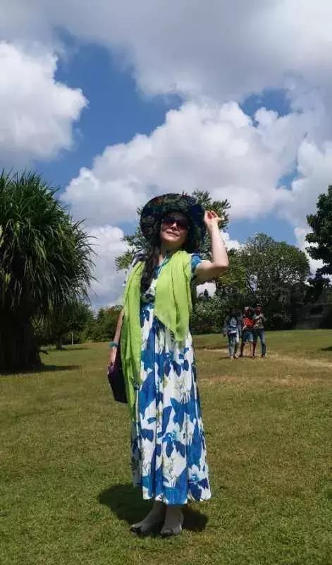 澶у鍑洪棬鏃呮父鎷嶇収濮垮娍鍚堣緫,涓浗澶у澶栧嚭鏃呮父