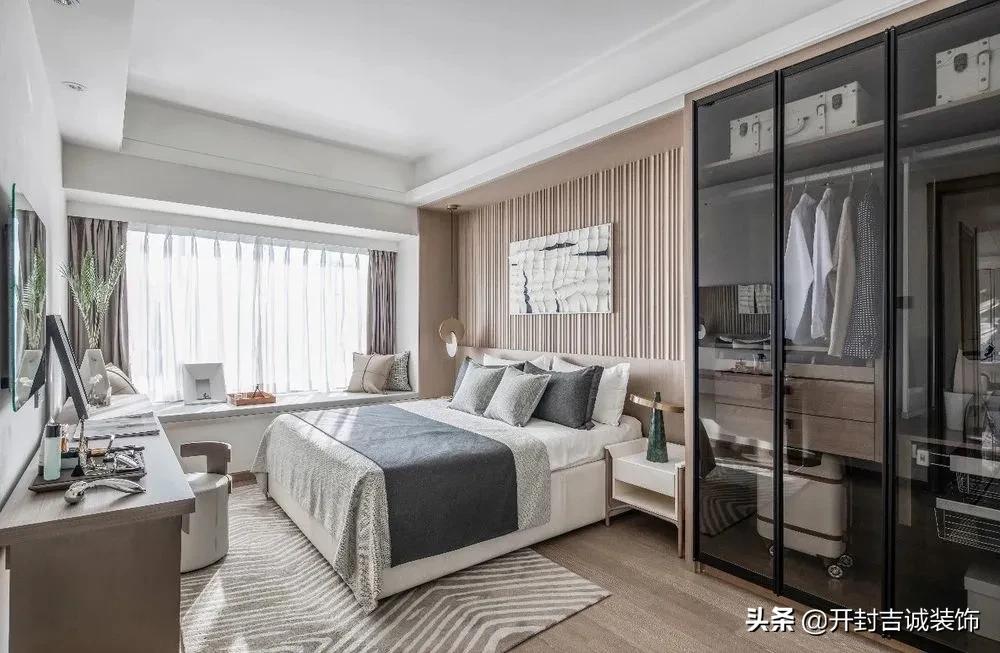 装房子找装修公司还是自己装靠谱,想找靠谱装修公司应咨询哪些问题