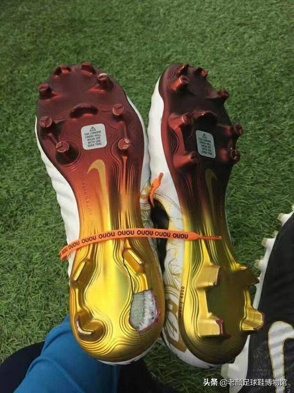 足球鞋的寿命有多长？老了以后会有哪些病？有病该怎么治疗？