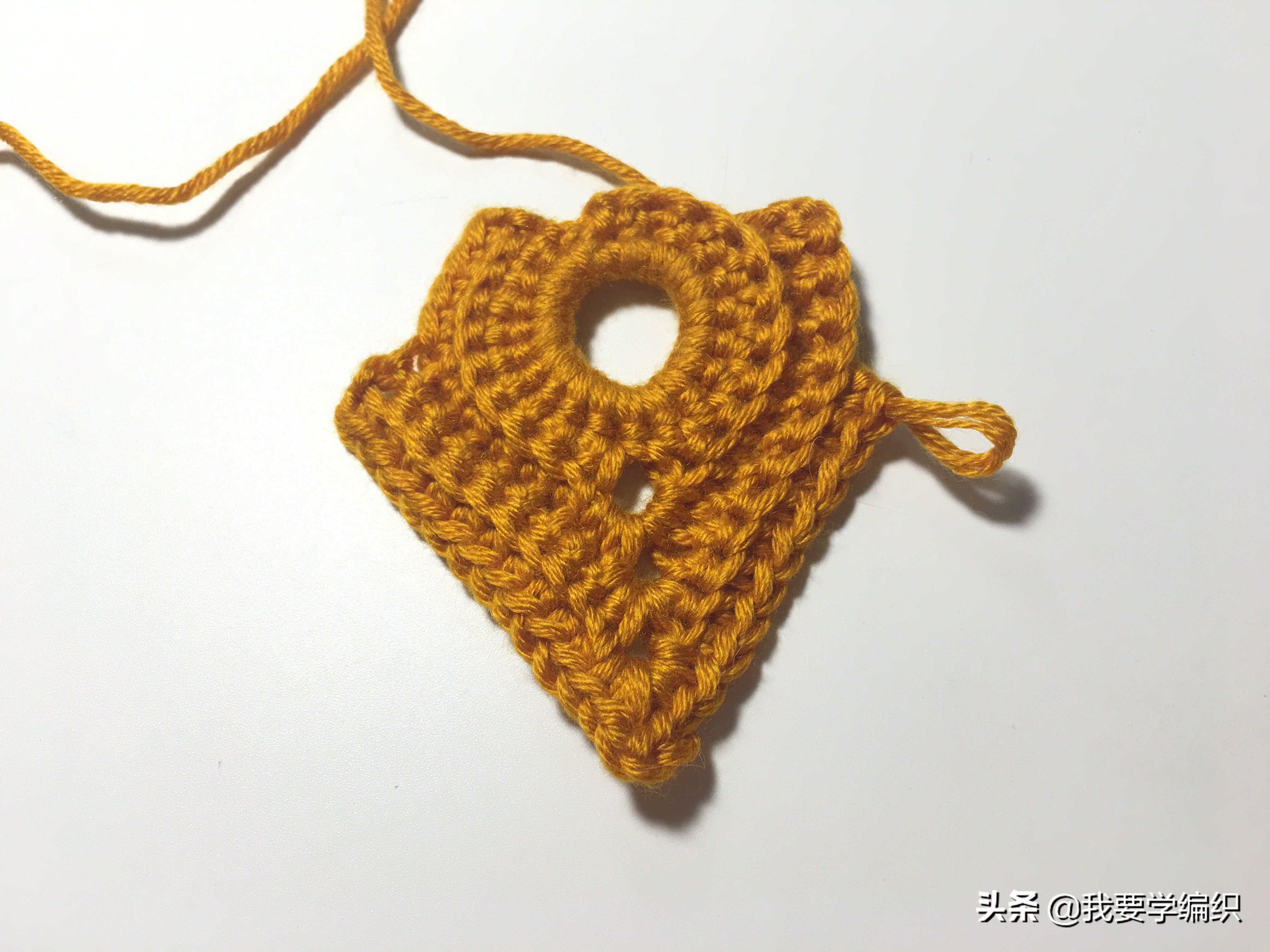 仿佛回到了过去的时光,一款浪漫的树叶书签教程,也可做成小挂饰