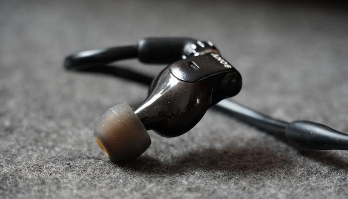 beats入耳式耳机音质怎么样,beats头戴式耳机能听无损音质吗