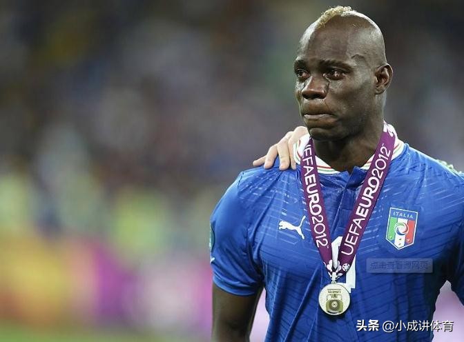 巴洛特利为什么经常换球队,巴洛特利为什么踢不上五大联赛