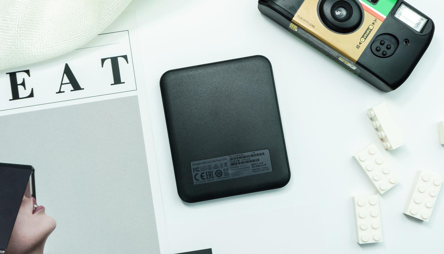 移动硬盘传输57mb每秒,移动硬盘读取只有400k