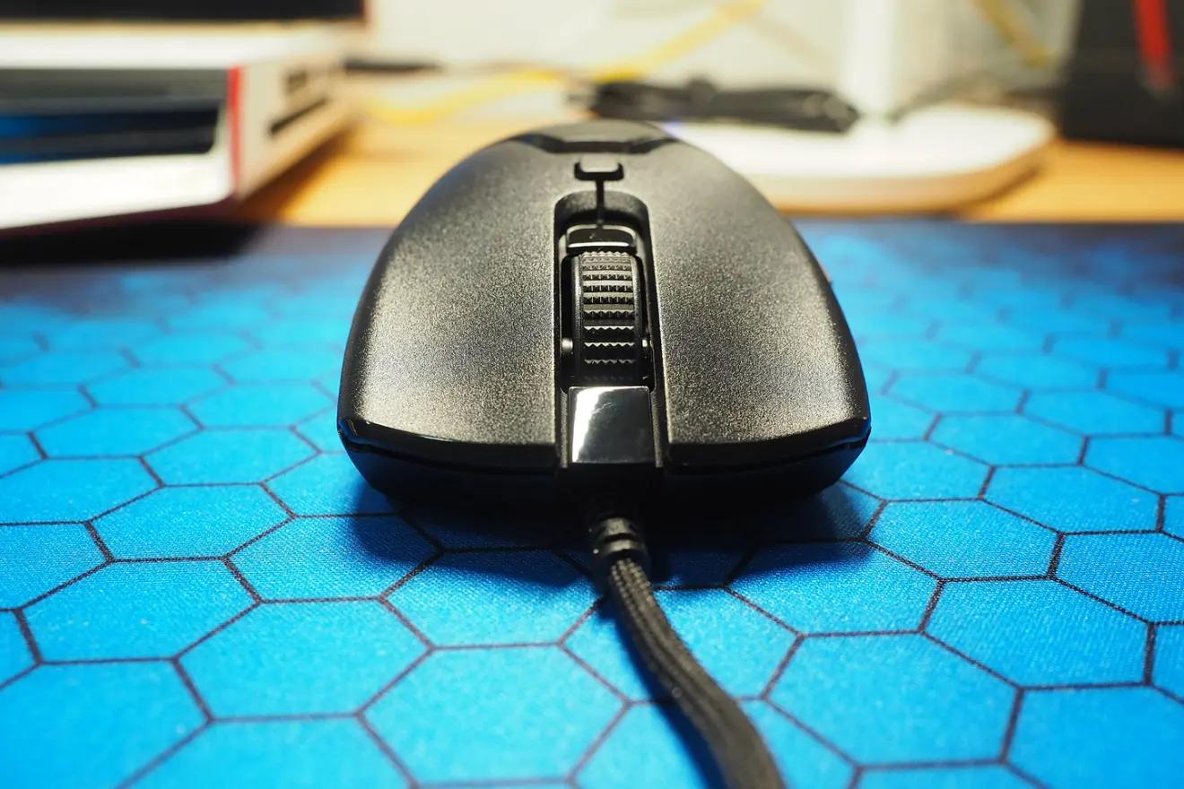 雷蛇毒蝰终极版无线鼠标评测,雷蛇毒蝰mini游戏鼠标评测