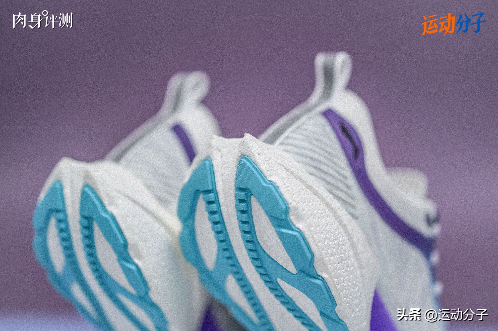 李宁超轻18代回弹,李宁超轻18的会变硬吗