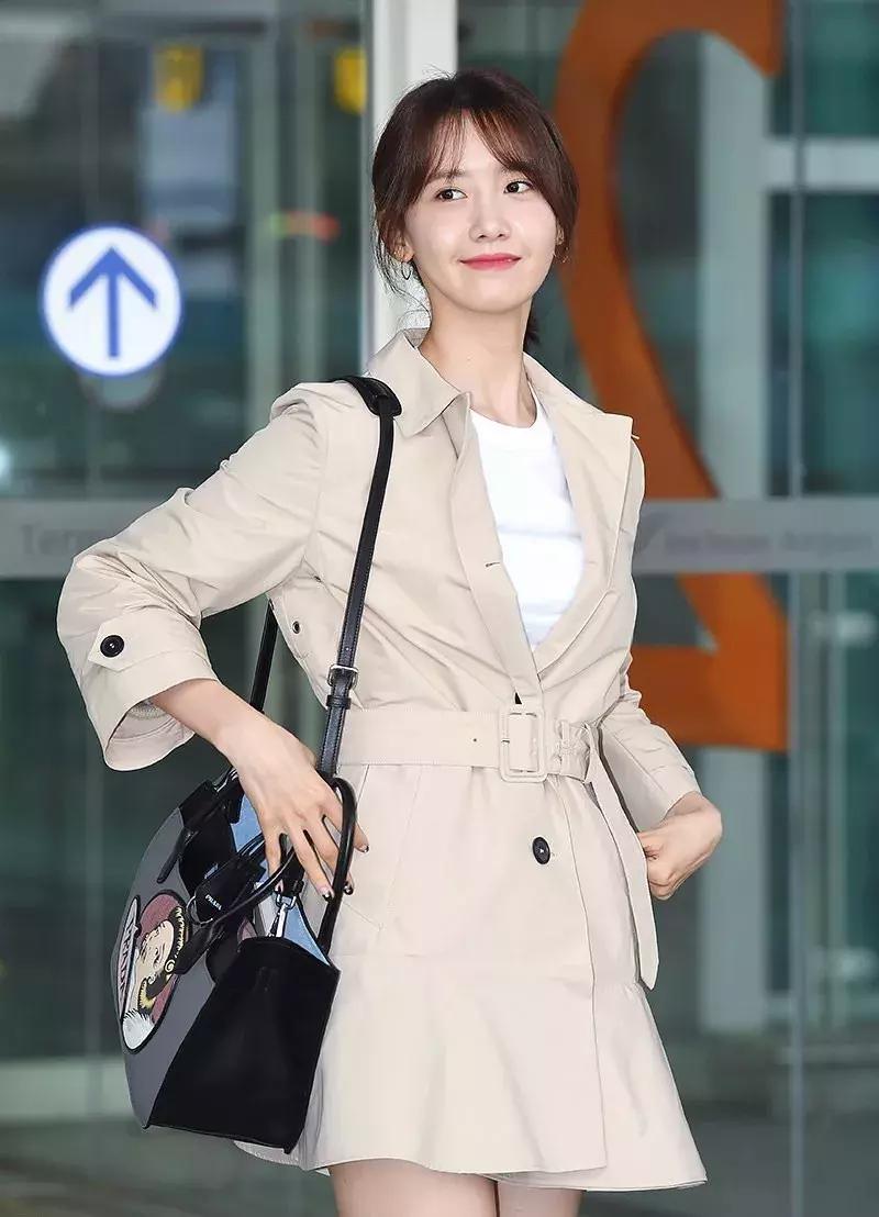 林允儿在韩国出道的视频,林允儿最近在中国出席的活动