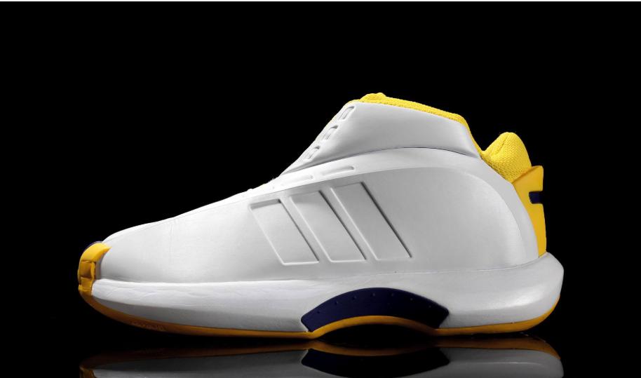 科比和nike续约了吗,科比现在还有球鞋合同吗