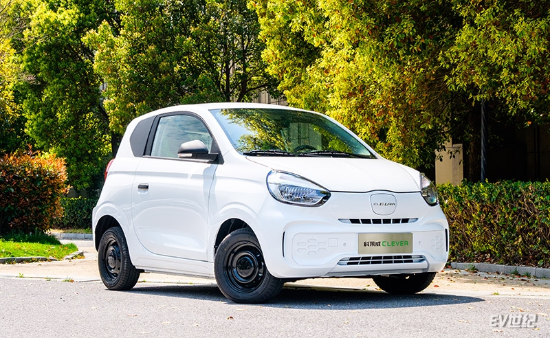 续航300km5万左右纯电车推荐快充,上汽科莱威新四座续航