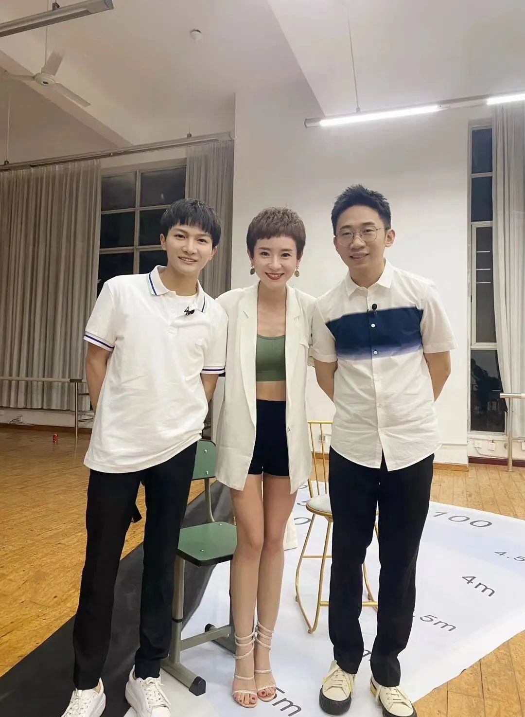 美在当下I公司简介——中国首家女性价值成长商学院