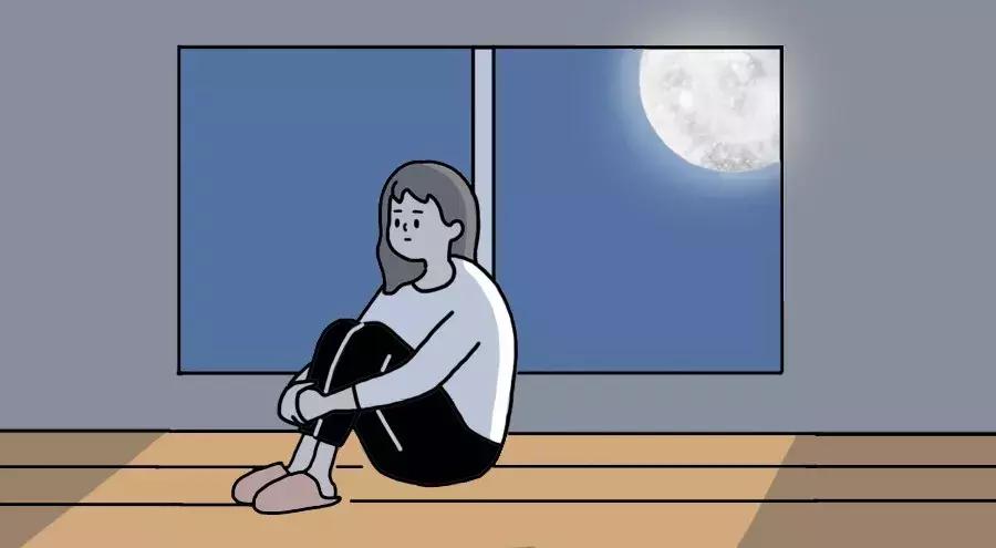 4分钟顺产视频曝光，丈夫的反应让人沉默：女人是在用命生孩子