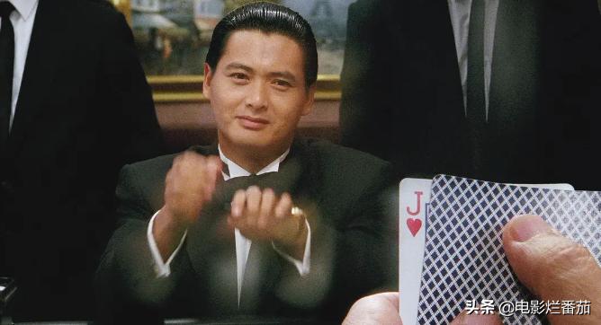 第三十二届香港电影金像奖成龙,香港金像奖不颁给成龙不遗憾吗