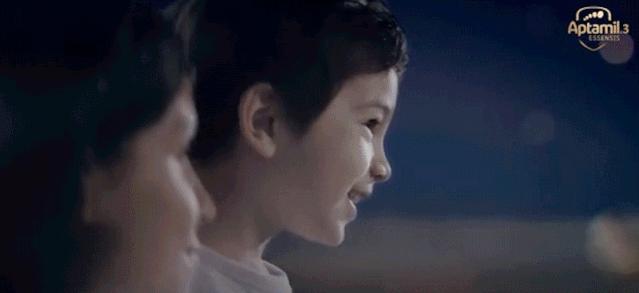 神秘黄金奶滴空降静安嘉里中心，助力魔都辣妈