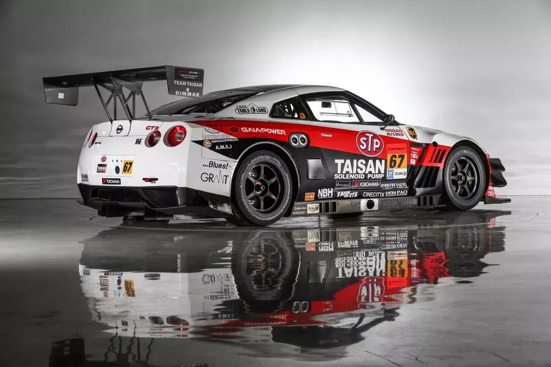 一支日本私人赛车队的荣耀：TAISAN车队专场拍卖会前情提要