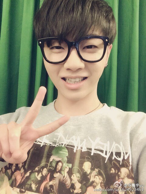 为什么华晨宇植发效果好,华晨宇植发图片是真的吗