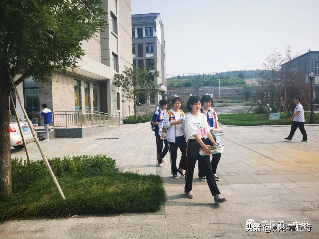 章丘古老的中学在哪里,章丘第一中学搬迁吗