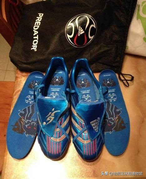 小贝当年多风光，三个儿子都穿德产定制鞋，球鞋广告动用百兽之王