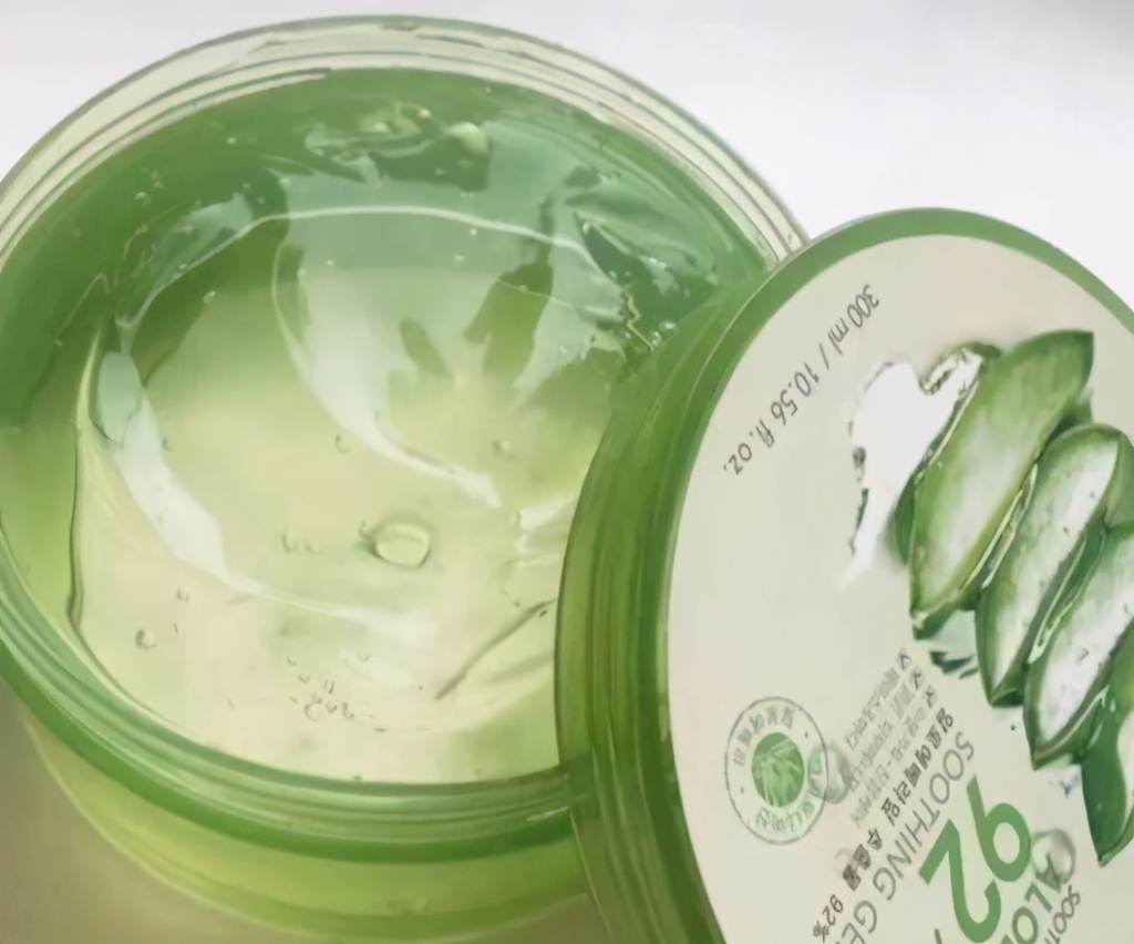 军训晒黑怎么变白最快最有效脸部,军训胳膊晒黑冬天可以变白吗